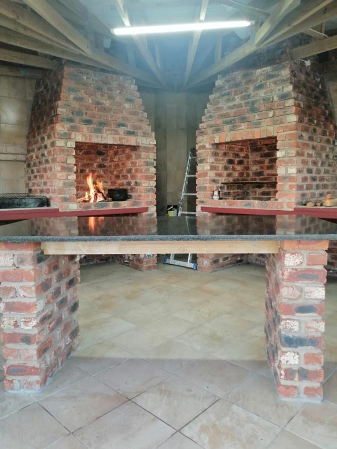 Max B&B East London Exterior photo
